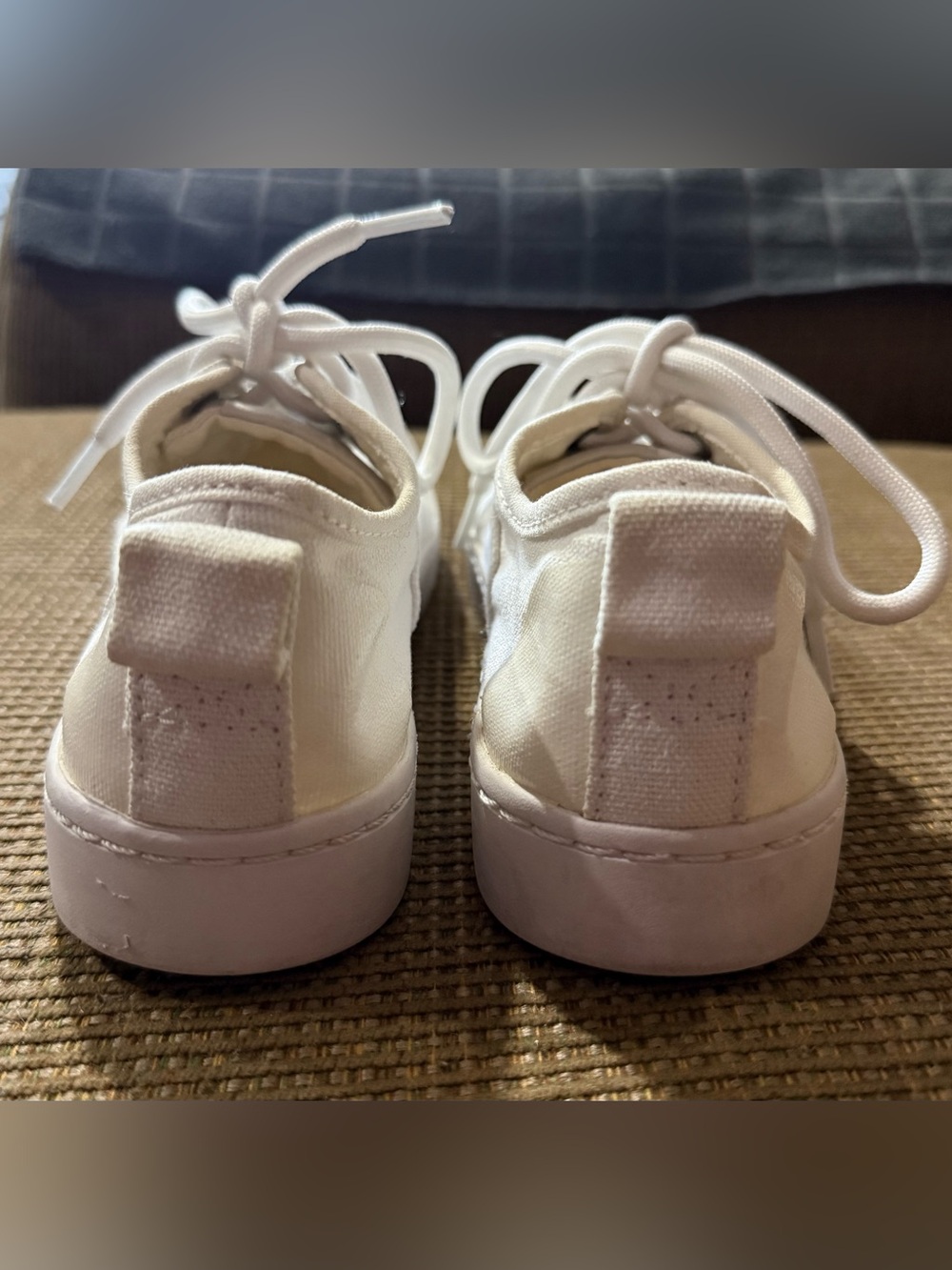 Sorel Canvas Women's Sneakers, sz 7.5 - Picture 3 of 7